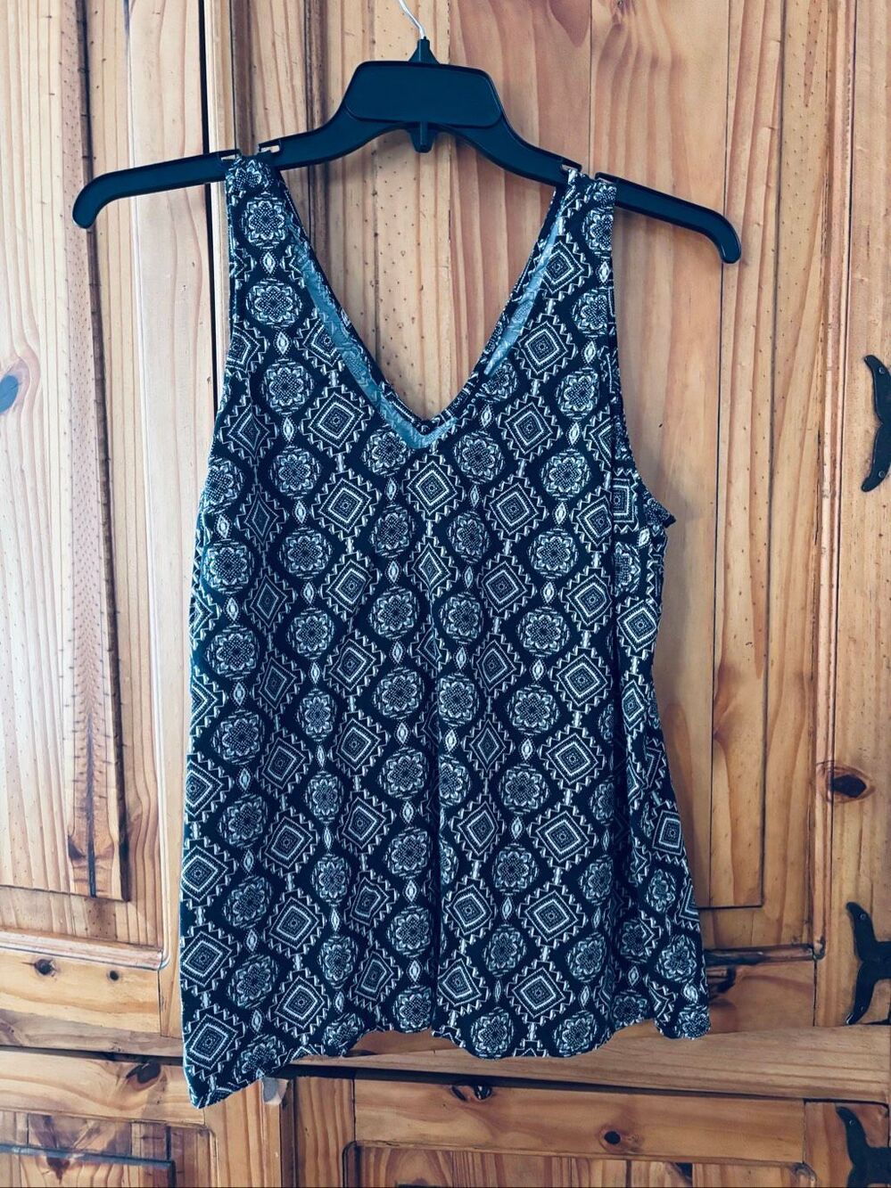 Torrid Black and White Vneck and Back Tank